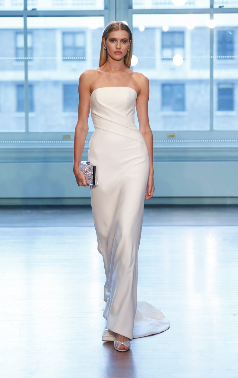 de trouwjurk uit de herfst 2016 bruidscollectie