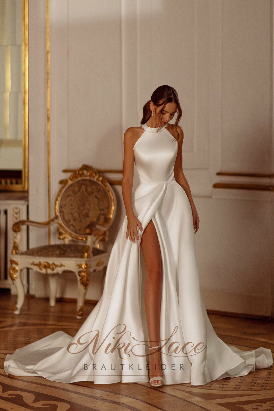 Trouwjurk van Niki Lace Brautkleider impressie 2