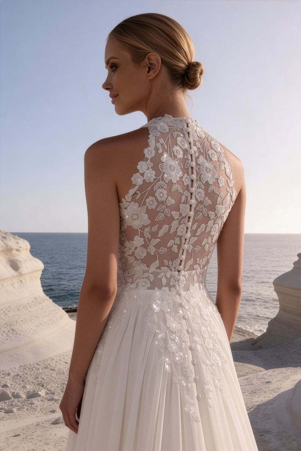 knoopjes langs de rug van Galvan Sposa trouwjurk Ilaria