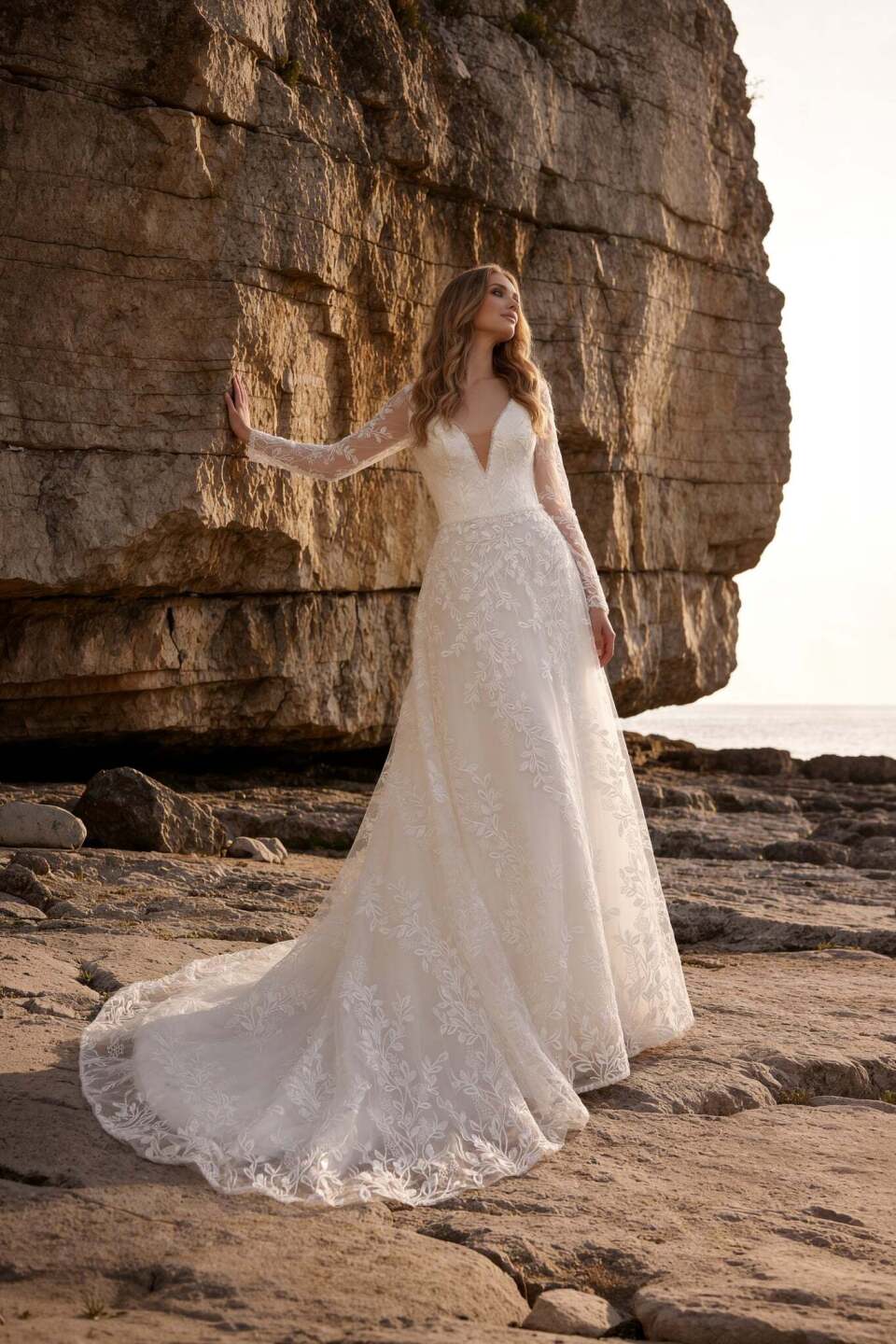 Galvan Sposa trouwjurk Italia met kant en lange mouwen