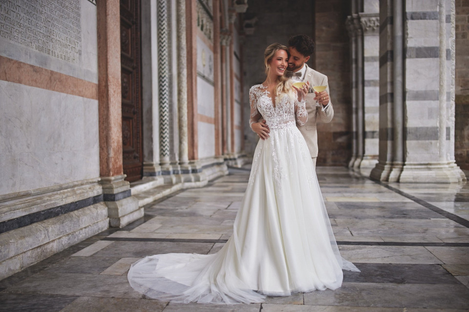 Die Kollektion 2025 von Très Chic Bridal Wear | Für jede zukünftige