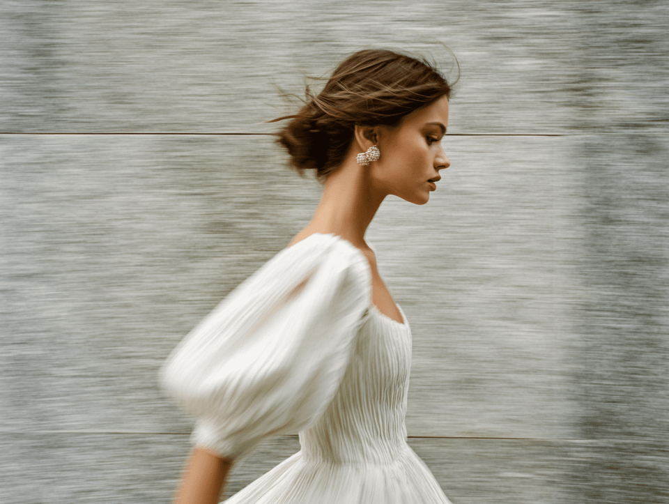 Long Sleeve Wedding Dresses: Elegant Styles for Every Season and Setting