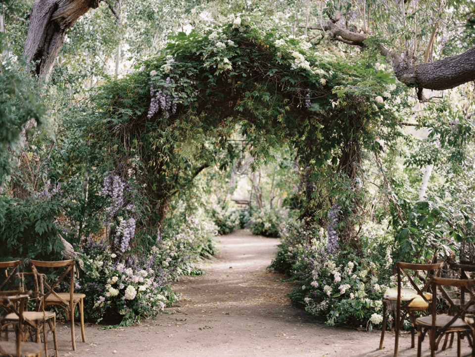 Maximalist Wedding Decor Ideas: Go Bold, Go Big, Go Unforgettable