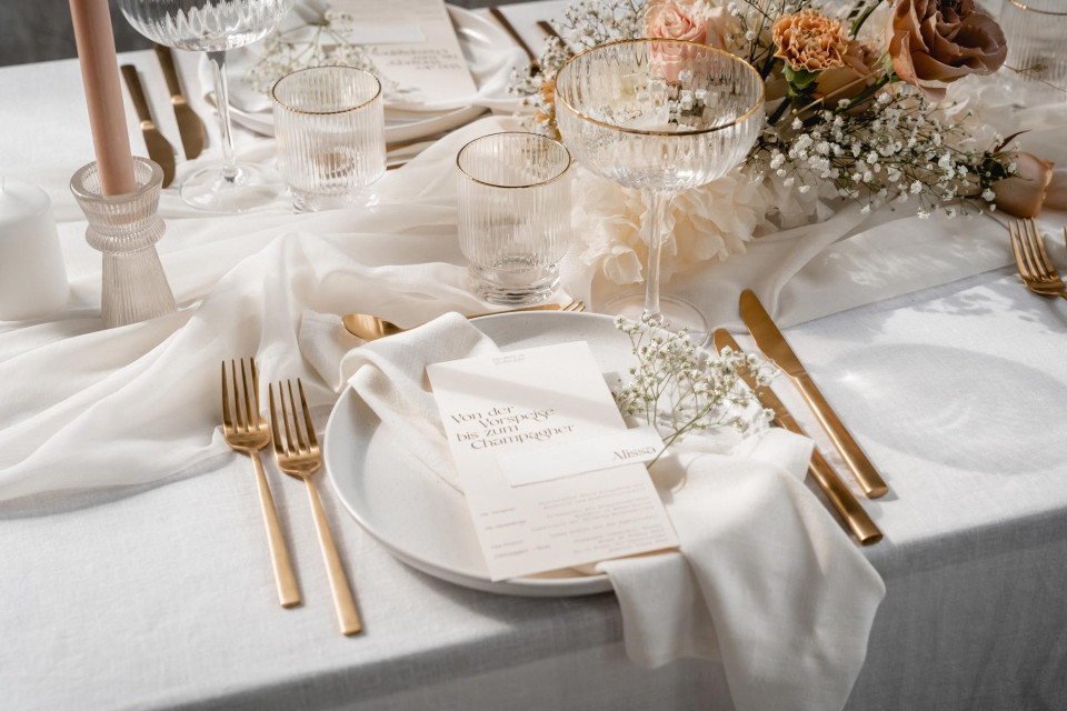 Verhuurartikelen van Creamore Events details