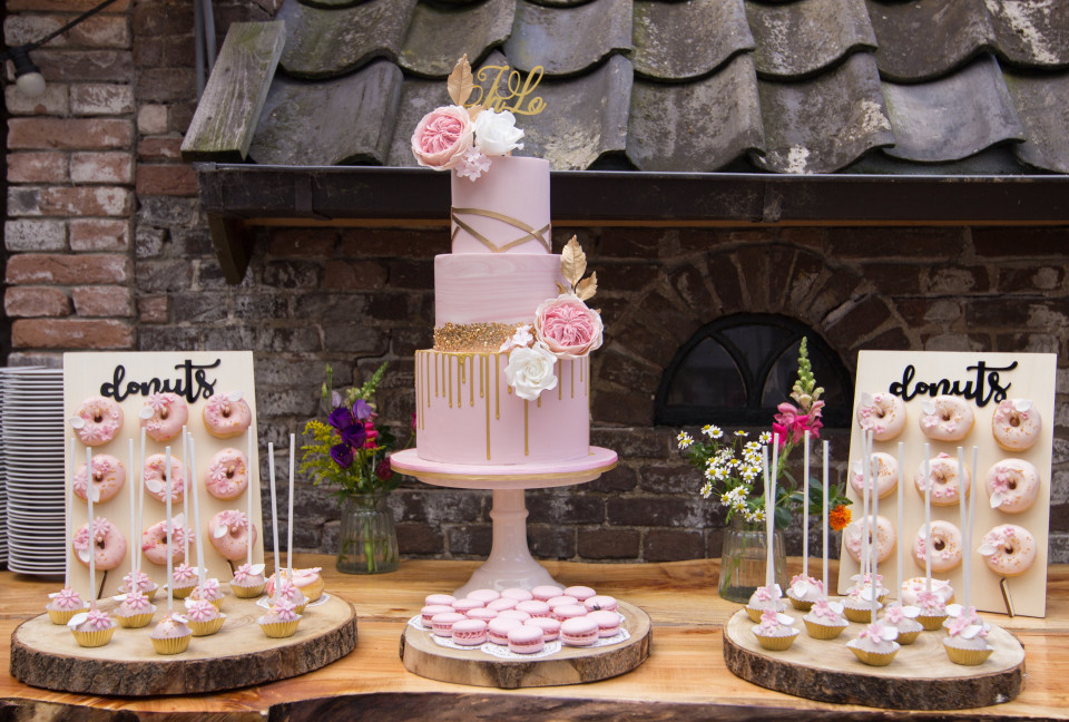 Bruidstaart van Bellaria Cake Design overzicht
