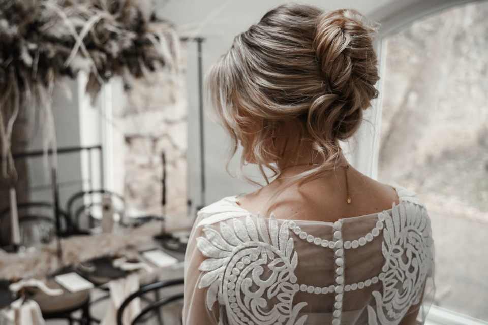 Bruidsmake-up door Brides by Mareike details