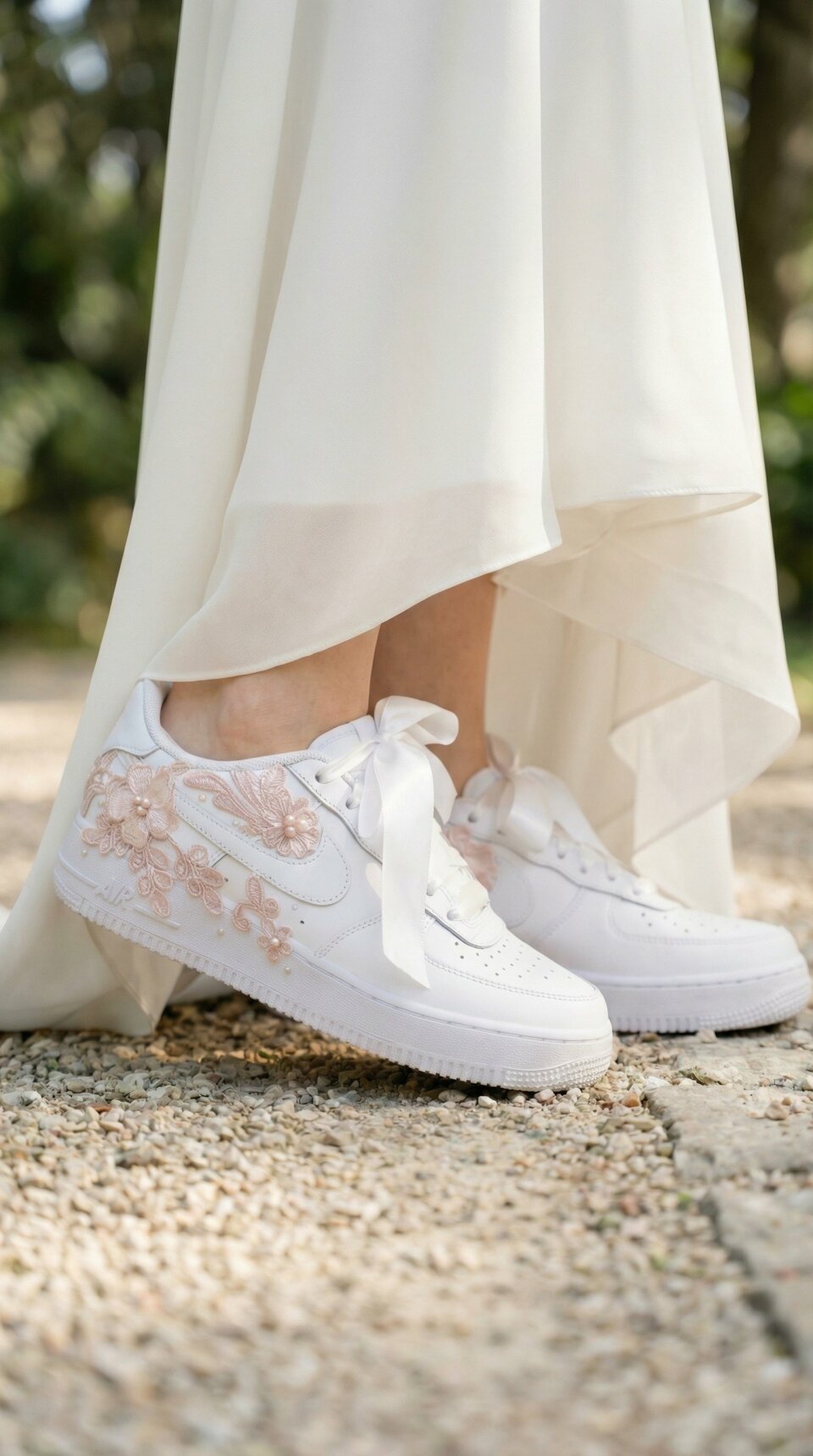 Bruidsschoenen van Julescustomizedkicks details