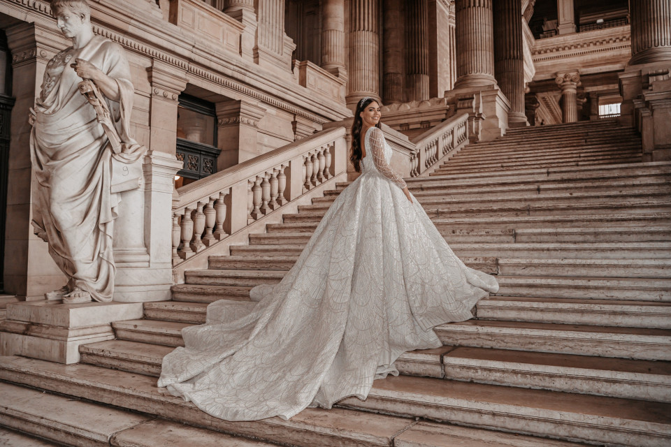 Trouwjurk van ALBERTO AXU Couture impressie 3