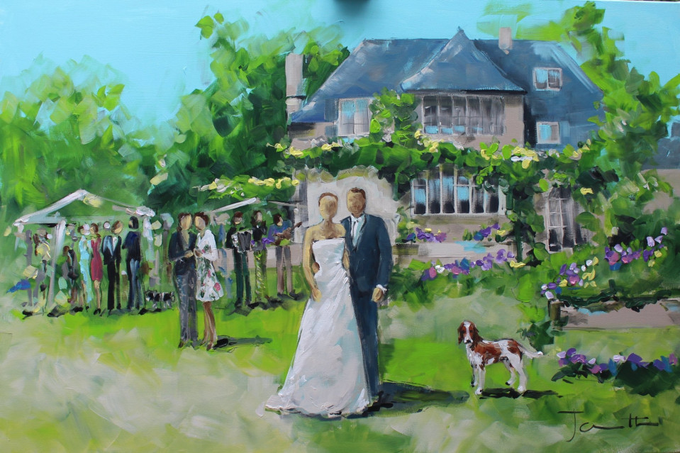 een schilderij van een bruid en bruidegom voor een huis