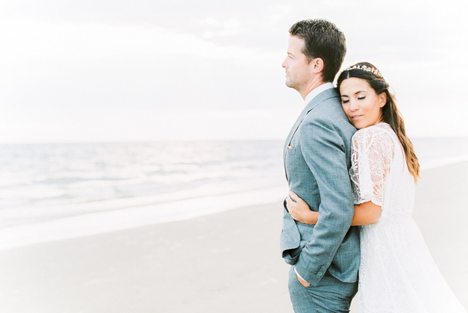 trouwfotograaf op het strand