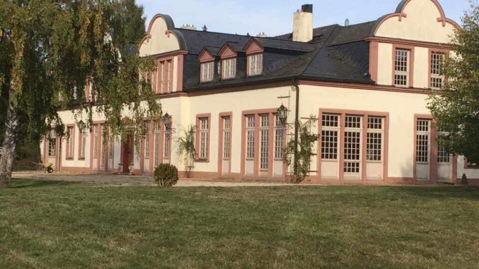 Brautkleid von Brautschloss Übersicht