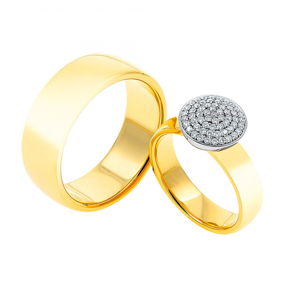 twee geelgouden trouwringen met diamanten