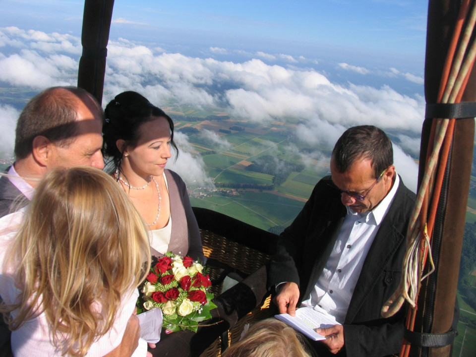 Weddings Beyond Expectations