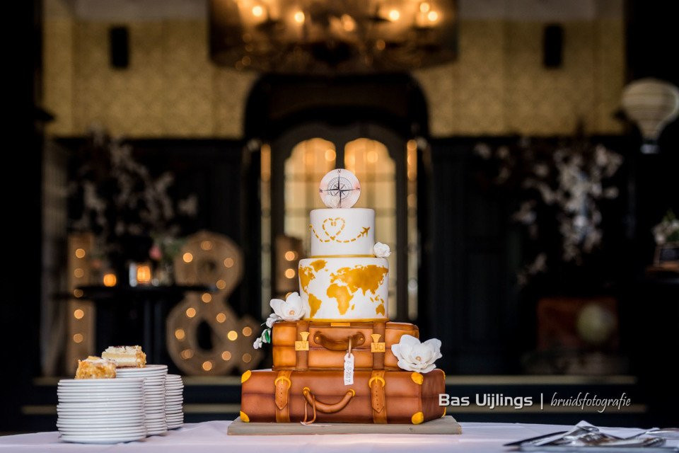 Bruidstaart van Cake and More details