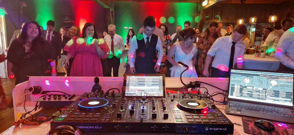 Muziek van Back in Time DJ's impressie 2