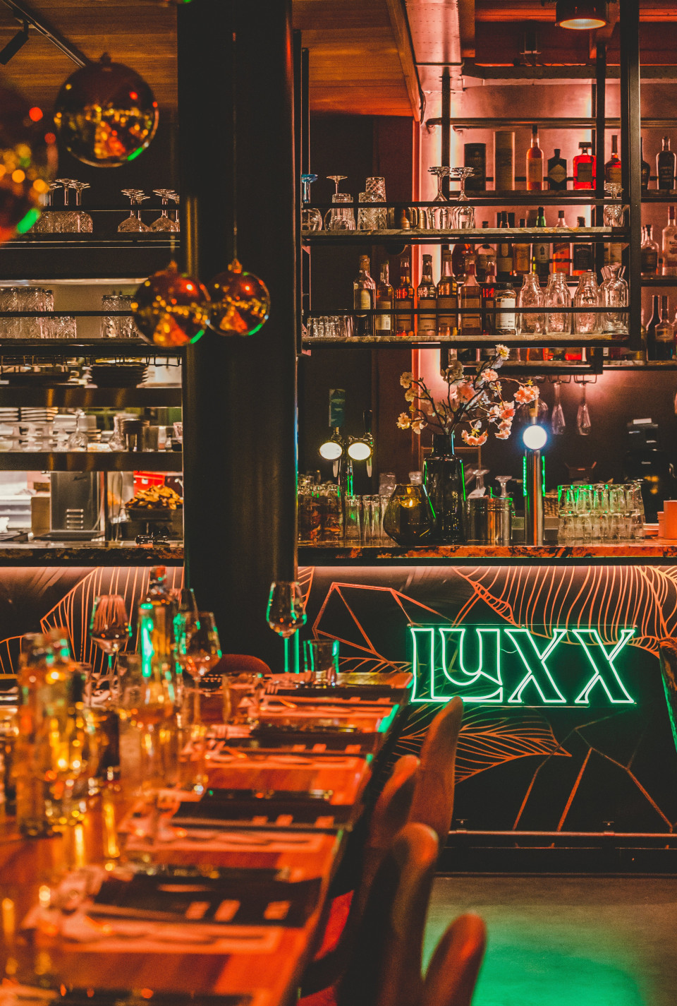 Trouwlocatie Pop the Champagne by Lucky details