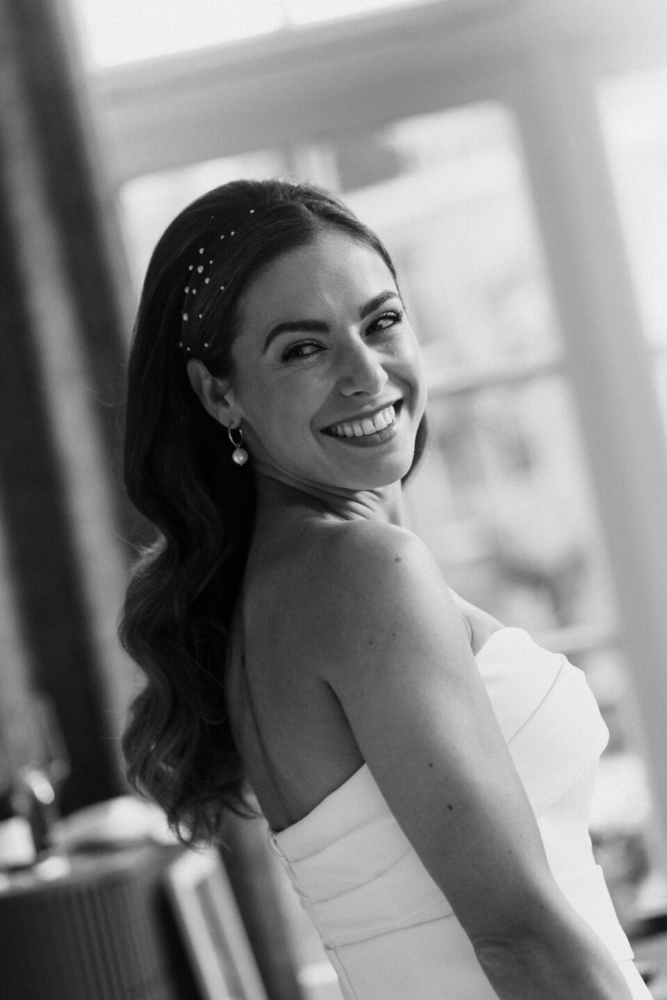 Bruidskapsel door Studio MvS Hair & Make-up stylist impressie 2