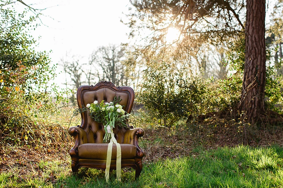 Styled shoot: barn wedding in het wild