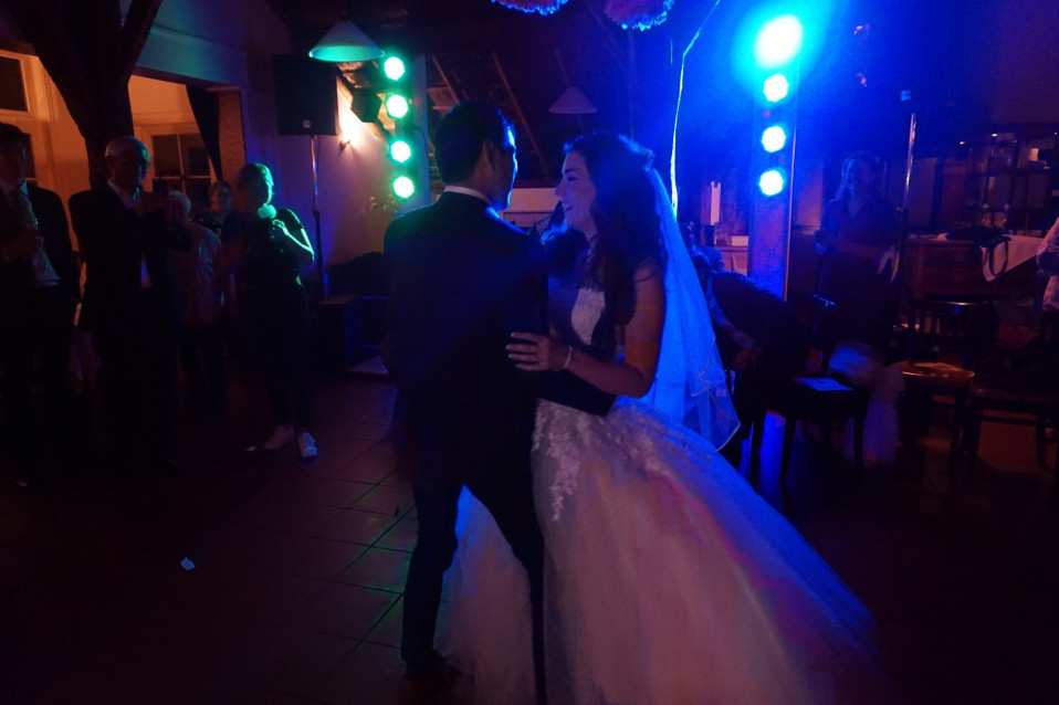 Muziek van DJ Lieverst Sound Zwolle impressie 2
