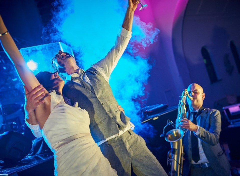 Muziek boeken bij Dance Street