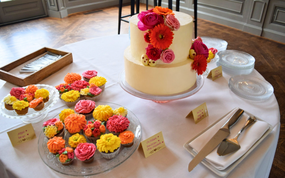 Bruidstaart bestellen bij Baksels van Vera