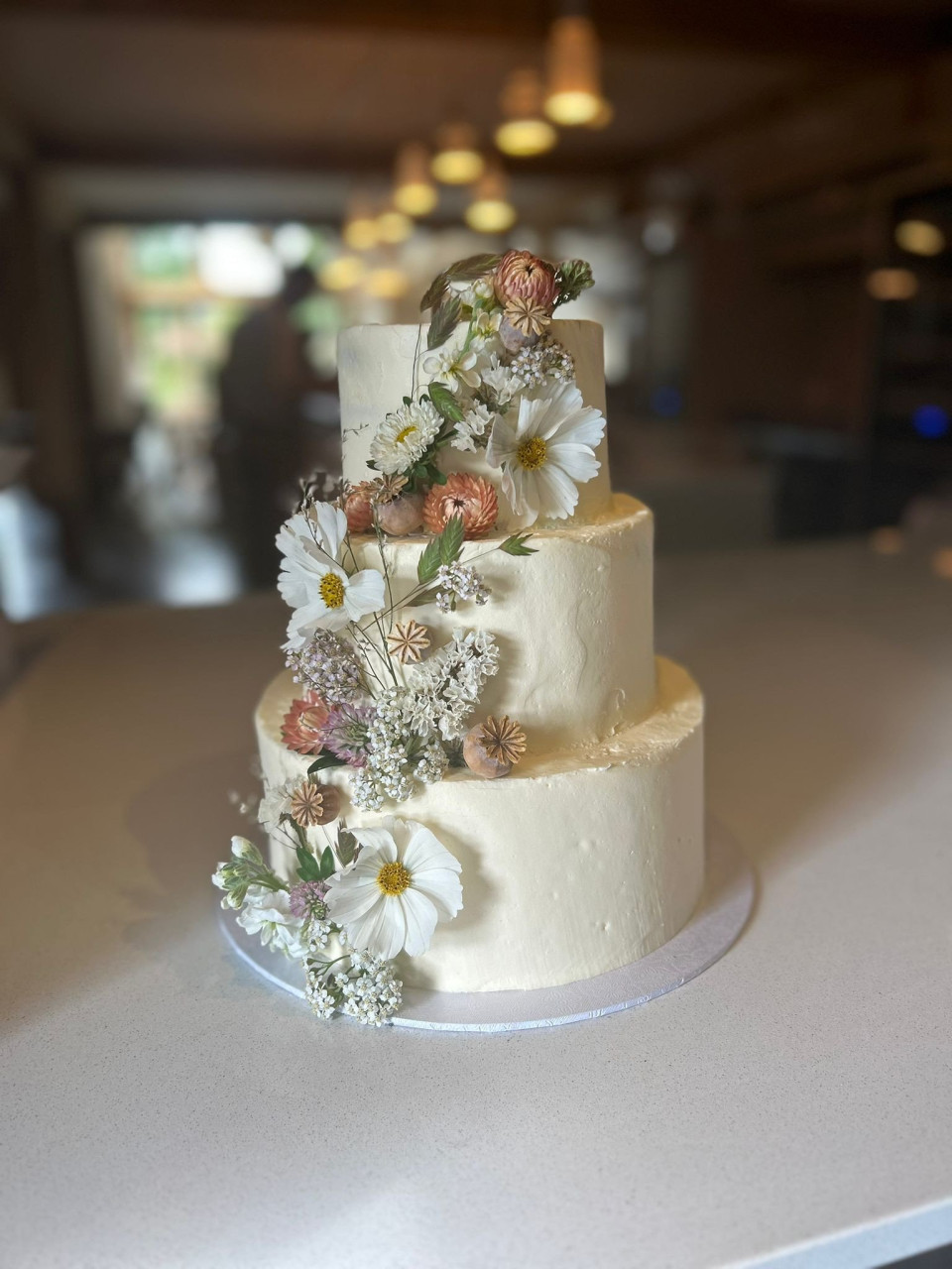 Bruidstaart van T Bakkertje van Skil impressie 3