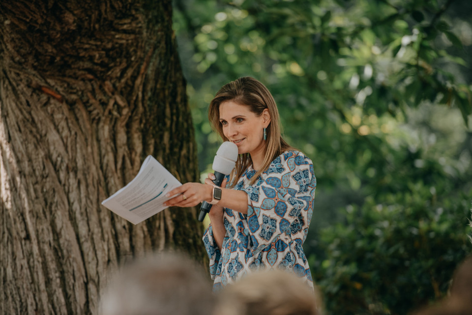 Annemarie Brüning  - Uw Ceremoniespreker