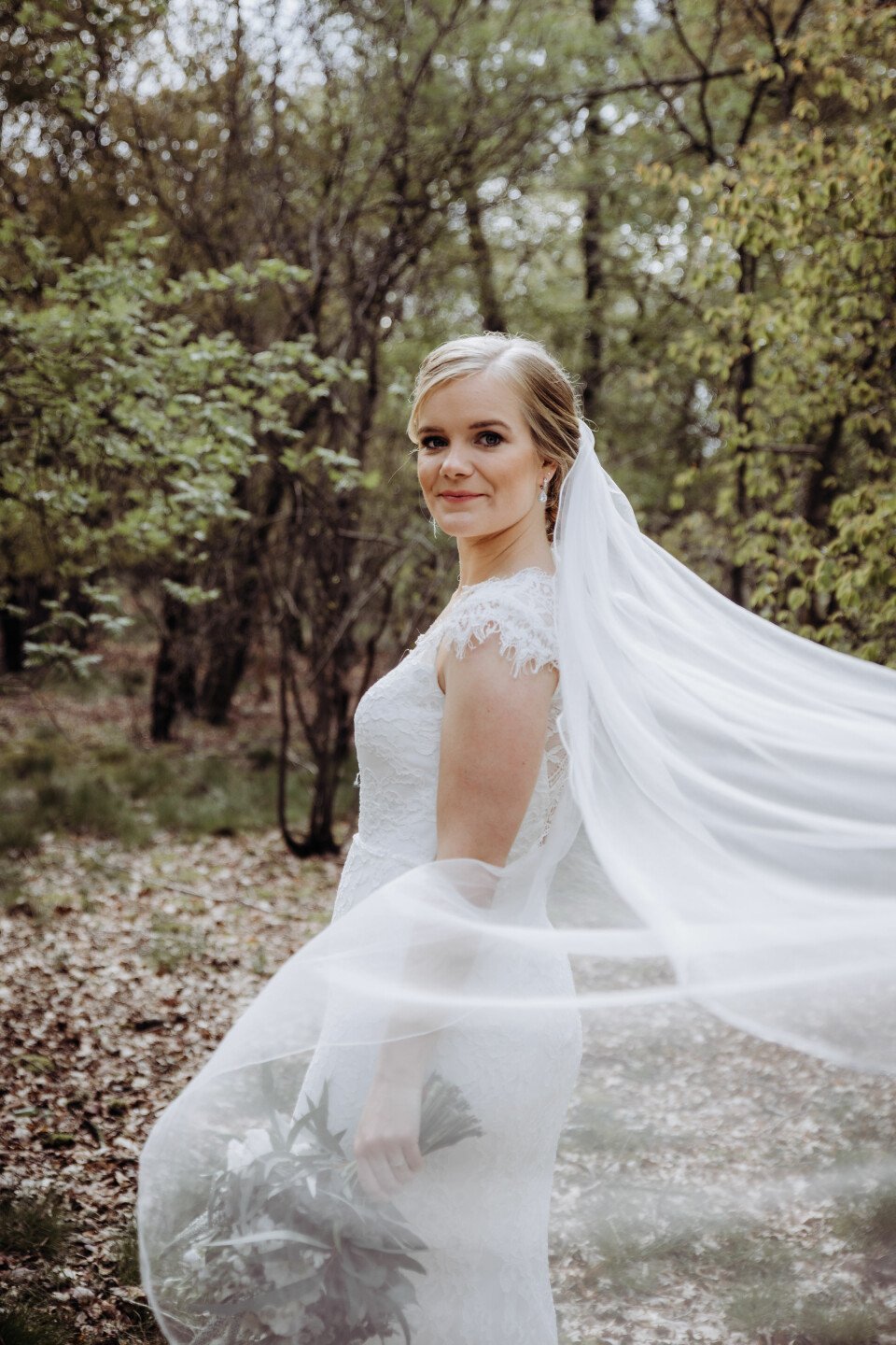 Trouwjurk van Bruidsboutique Mari Anna impressie 2