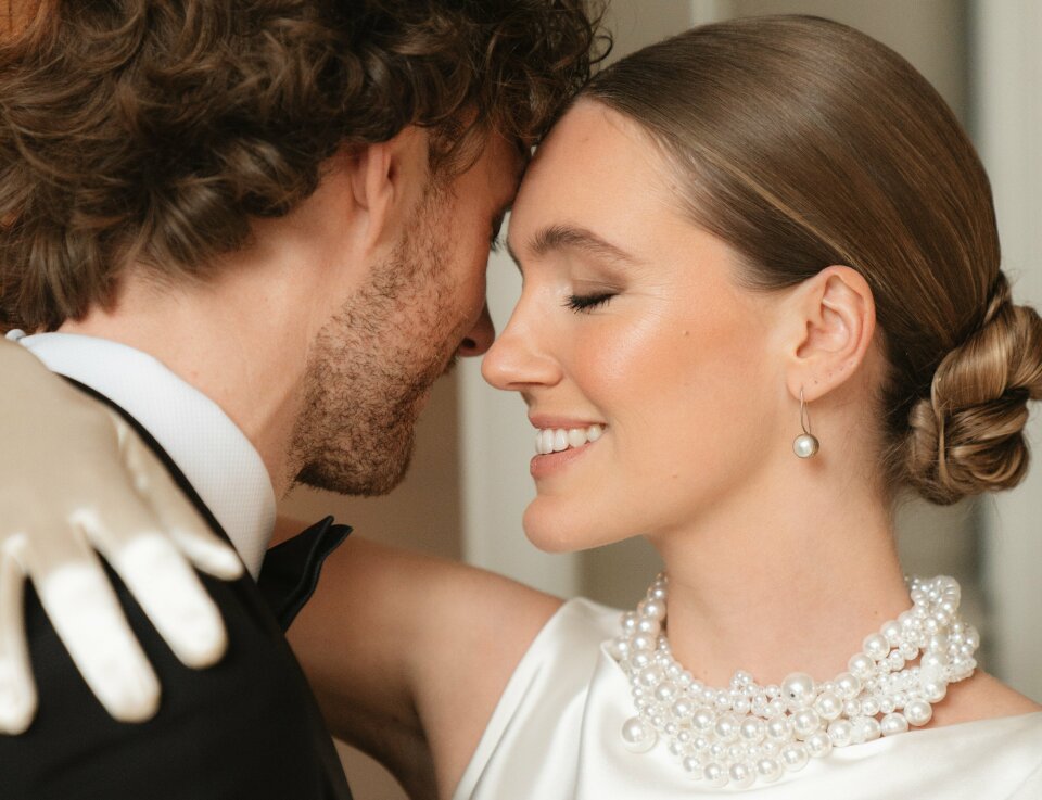 Bruidskapsel door Studio MvS Hair & Make-up stylist impressie 3