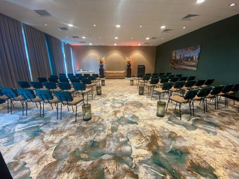 Trouwen bij Hotel van der Valk Almere