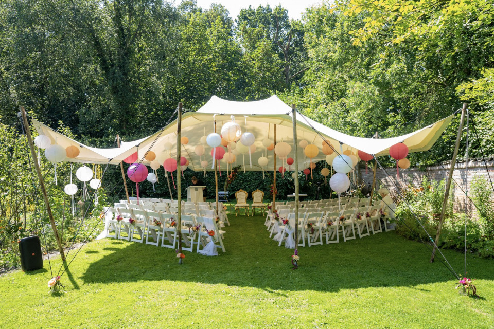 Trouwlocatie Het Hof by blooming overzicht