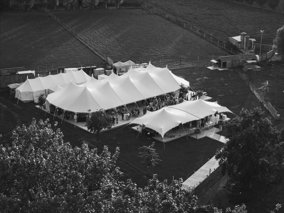 Decoratie van 2VRent impressie 