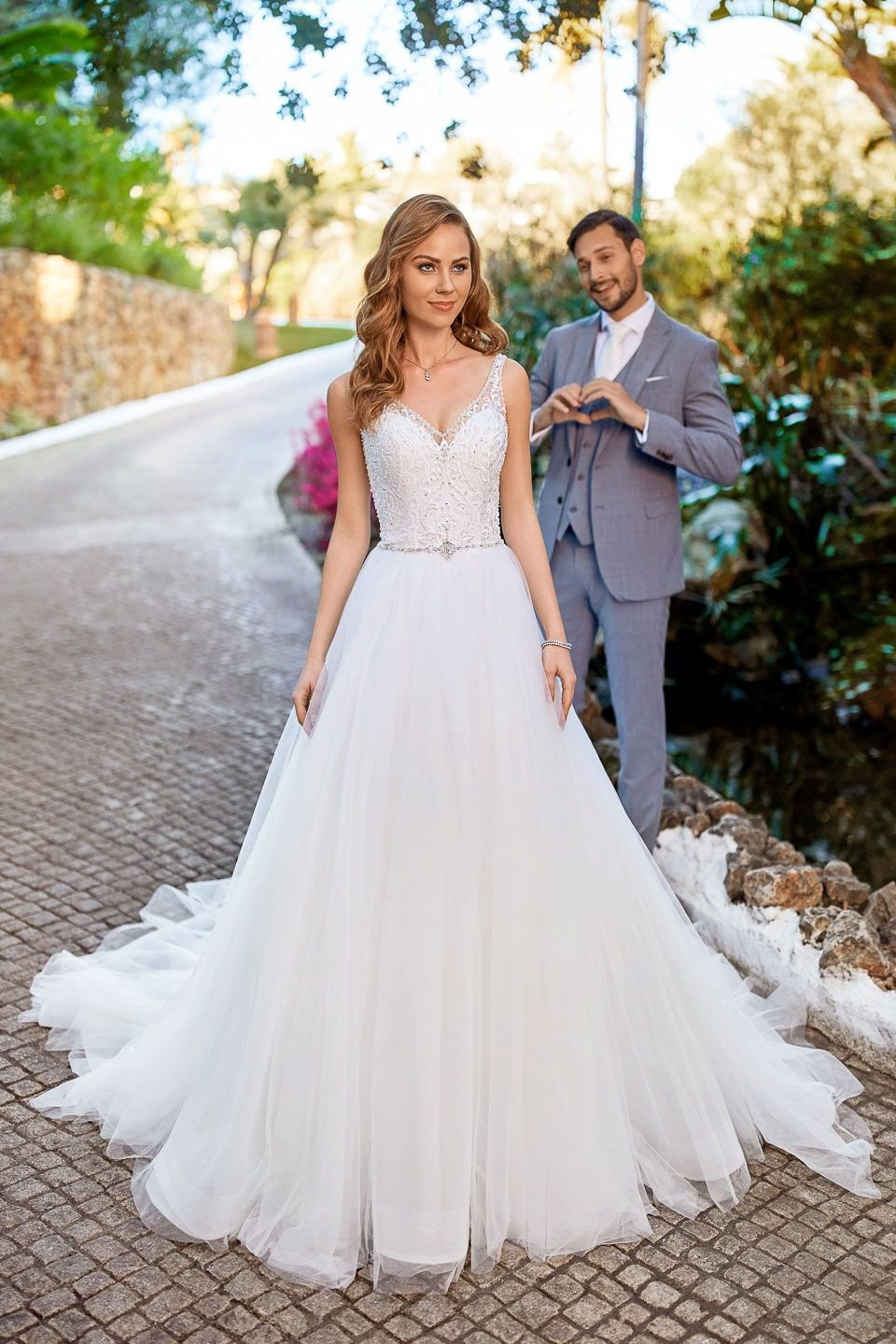 Trouwjurk passen bij Bruidsboetiek Just Say Yes