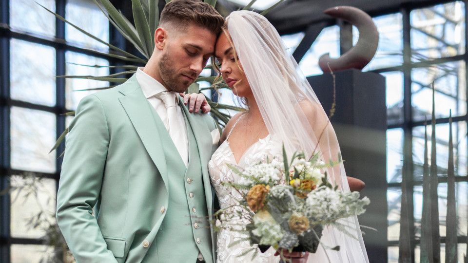 Trouwpak van Strak in Pakken details