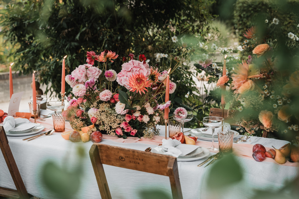 Colorful Wedding Ideas: Bright Palette & Style