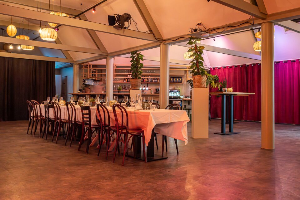 Trouwlocatie Grand Café de Burcht details