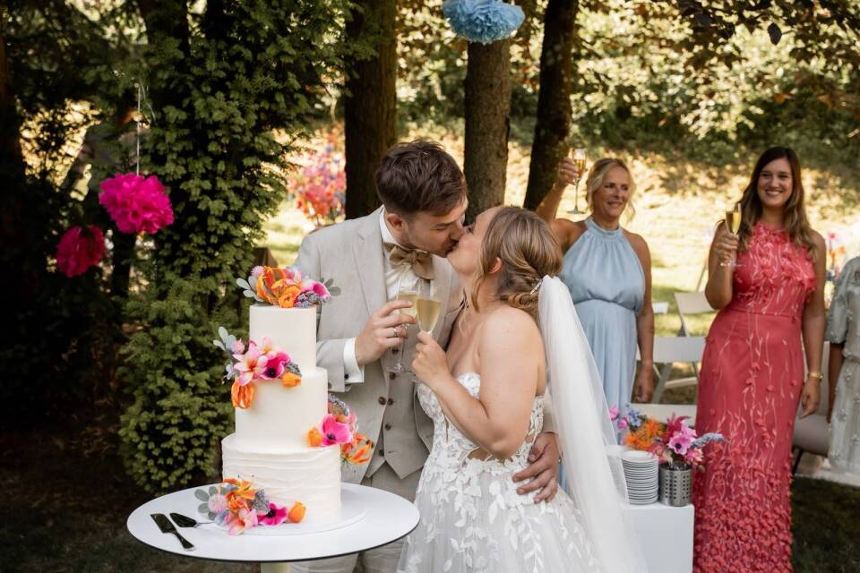 Enjoy-Cakes