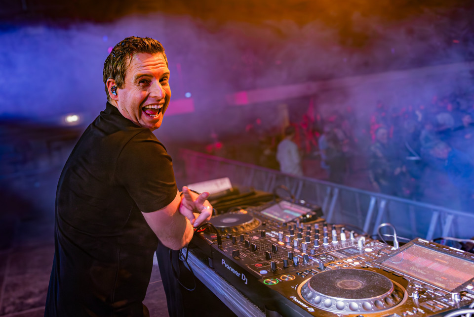 DJ Douwe Hoekstra