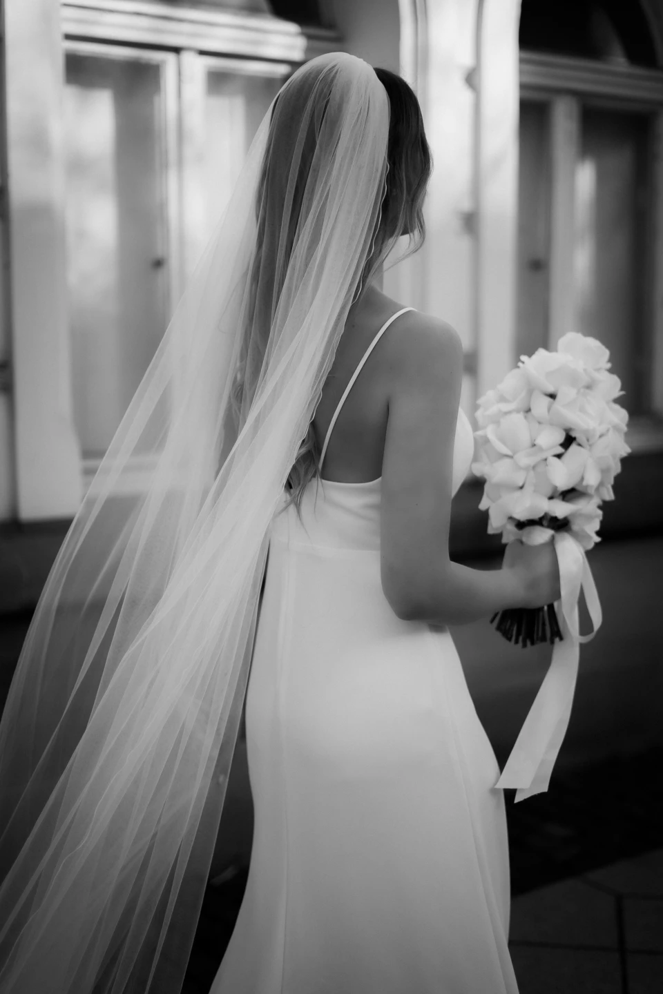 Vestidos de novia sencillos | Inspiración para lucir un vestido de novia sencillo