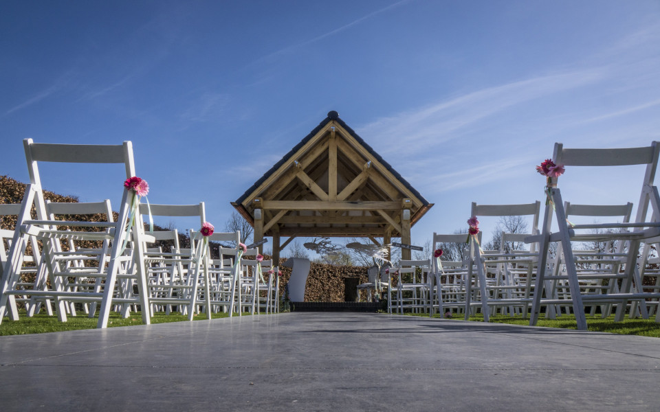 Trouwlocatie De Vresselse Hut details