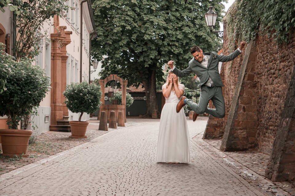 Trouwfoto's laten maken door Leonardo Photographie Hagenstr 6 68642 Bürstadt