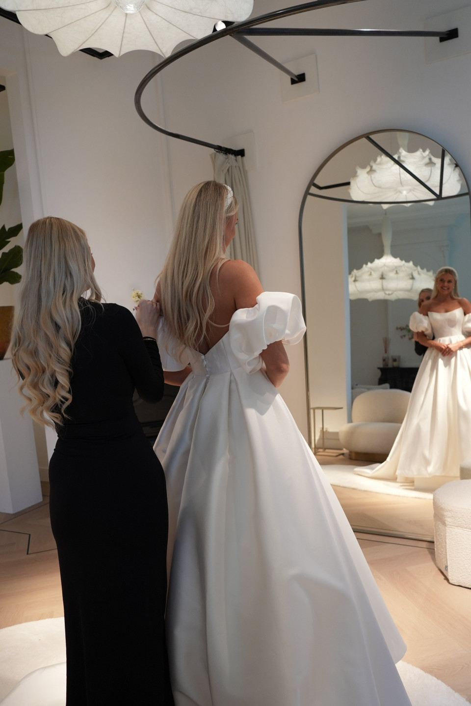 Trouwjurk van Char Bridal Couture impressie 4