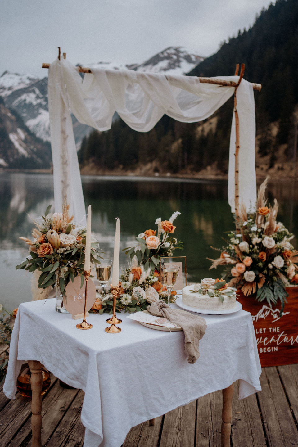 Bruidsboeket van Blumenwerkstatt Frank overzicht