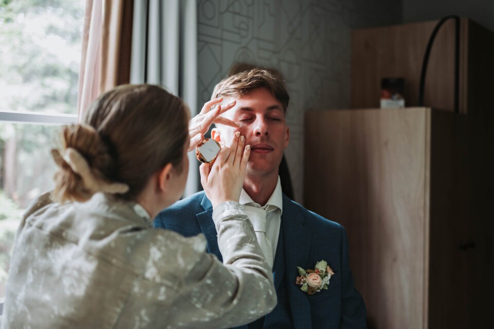 Bruidsmake-up door The Wedding Essentials overzicht