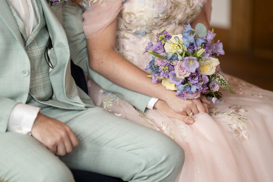 Pastelkleuren, paarse bloemen & pure liefde