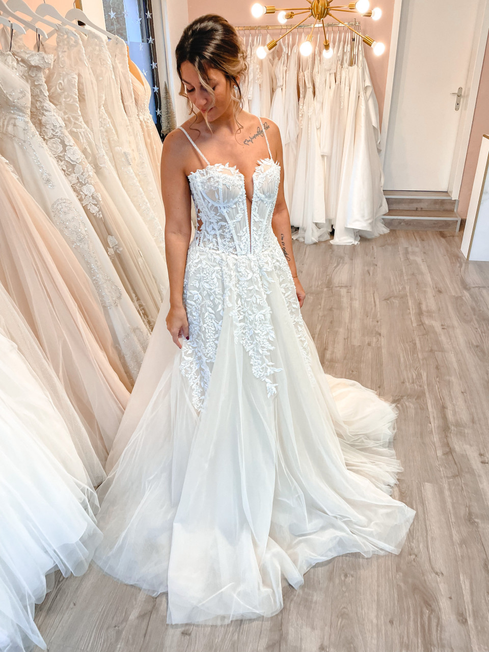 Trouwjurk van Fairytale Braut- und Abendmoden Inh. Aylin Öztürk impressie 3