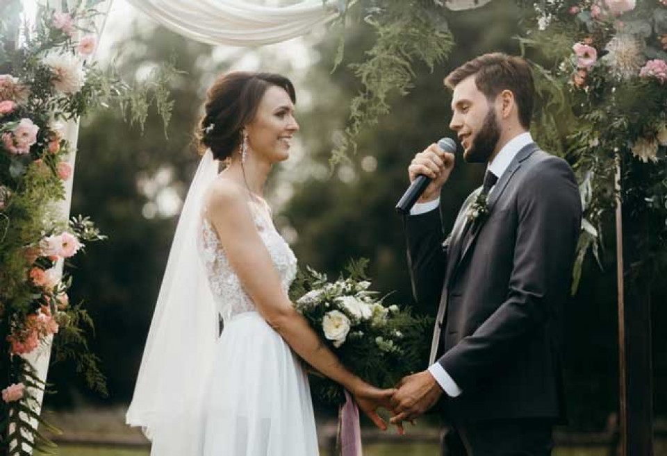 Trouwambtenaar Eure Traurednerin für Zaubermomente impressie 3