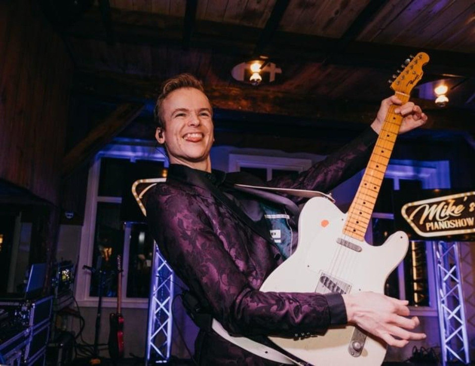 Muziek van Mike's Pianoshow overzicht