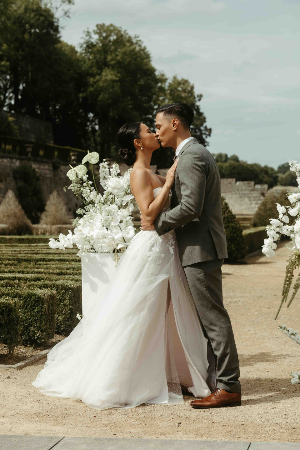 Wedding Getting Ready Timeline: Hour-by-Hour Schedule for the Morning of Your Wedding