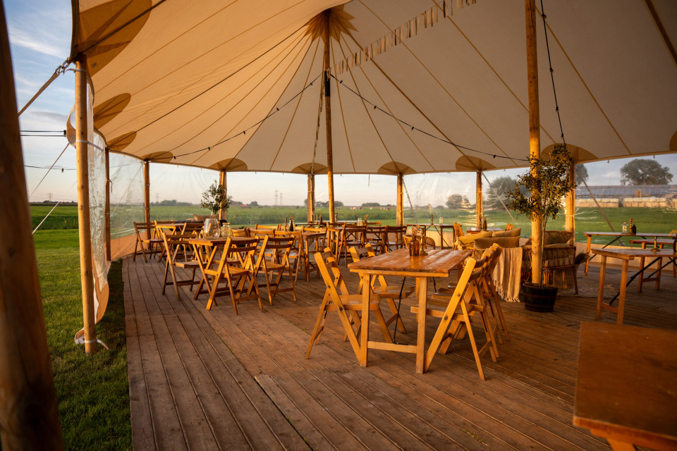 Decoratie regelen bij Tabernakel Tenten